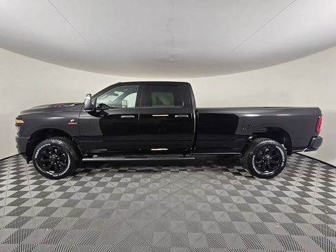 New 2026 RAM 2500 Tradesman AWD/4WD image 7