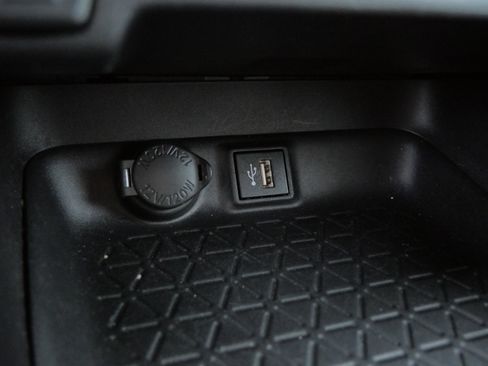 Certified 2024 Toyota RAV4 LE image 30