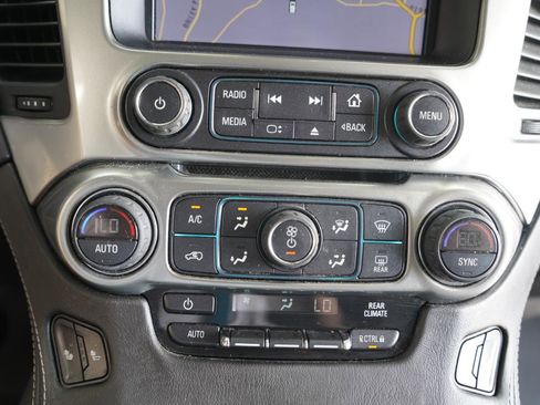 Used 2015 Chevrolet Tahoe LT RWD image 20