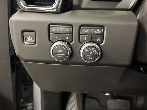 New 2026 GMC Sierra 1500 Denali w/ Denali Reserve Package image 29