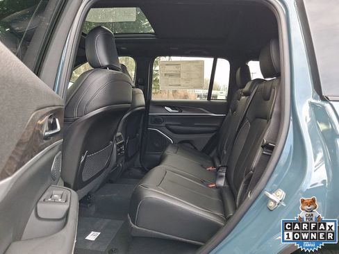New 2026 Jeep Grand Cherokee Limited image 5