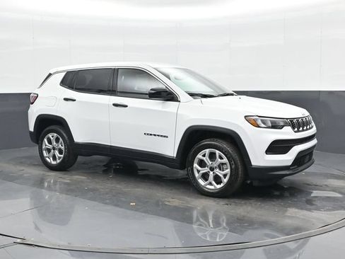 Used 2025 Jeep Compass Sport AWD/4WD image 22