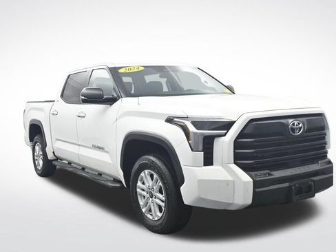 Used 2024 Toyota Tundra SR5 w/ SR5 Premium Package AWD/4WD image 3