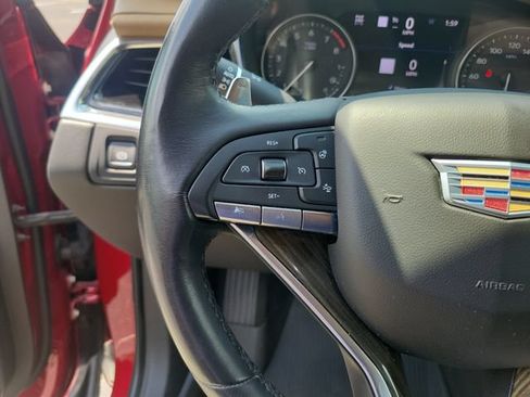 Used 2020 Cadillac XT6 Sport w/ Platinum Package AWD/4WD image 11