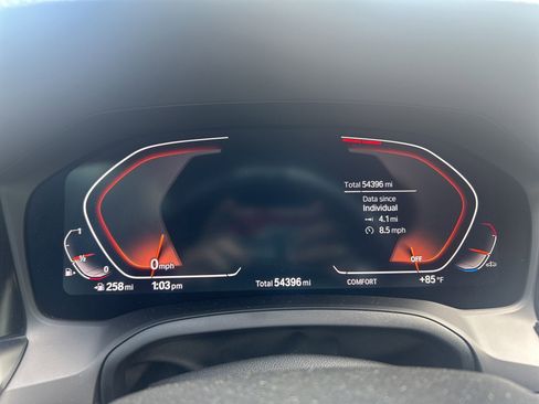 Used 2021 BMW 430i Convertible image 9