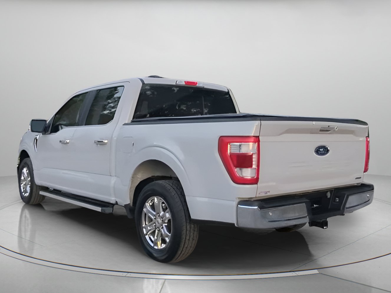 Certified 2023 Ford F150 Lariat RWD image 21