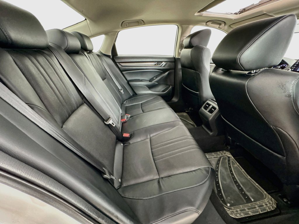 Used 2018 Honda Accord EX-L image 36