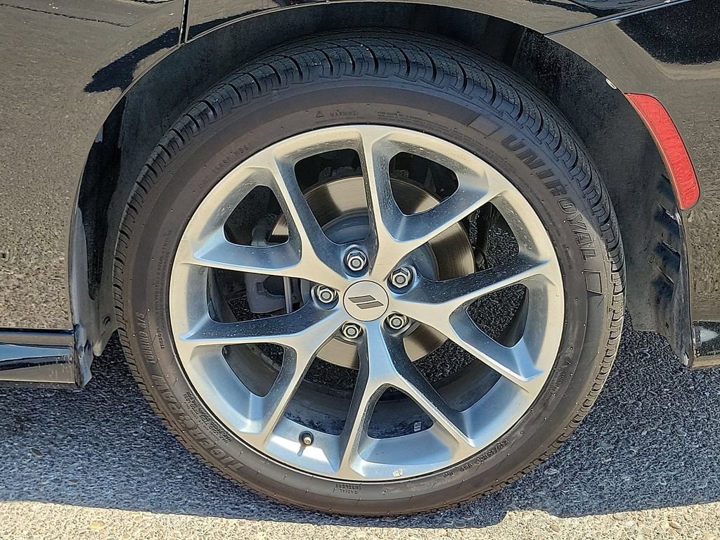 Used 2020 Dodge Charger GT RWD image 17