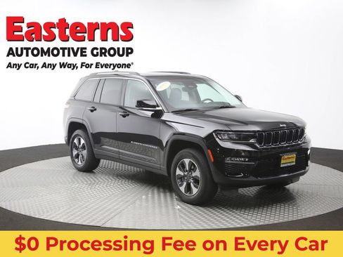 Used 2023 Jeep Grand Cherokee 4WD 4xe image 52