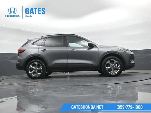 Used 2025 Ford Escape ST-Line AWD/4WD image 36