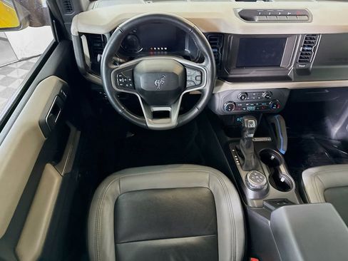 Used 2022 Ford Bronco Wildtrak AWD/4WD image 3