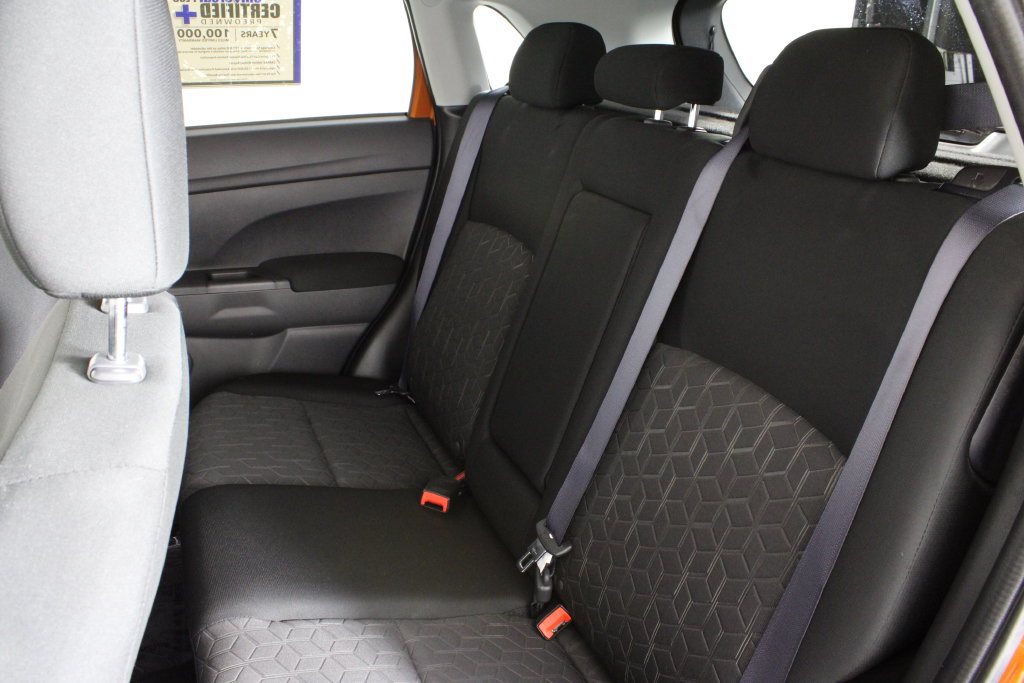 Used 2024 Mitsubishi Outlander Sport AWD image 19