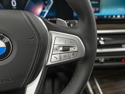 Used 2026 BMW X7 xDrive40i image 20