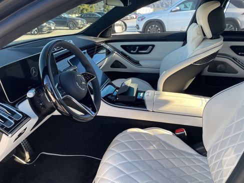 Certified 2022 Mercedes-Benz S 580 4MATIC Sedan image 4