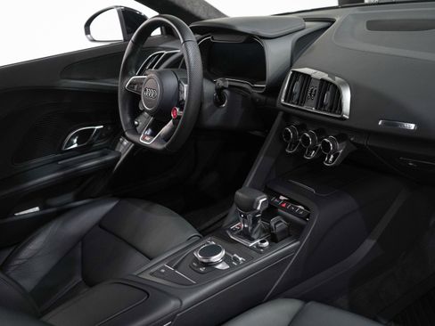 Used 2023 Audi R8 V10 performance RWD image 14