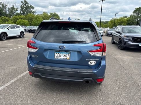 Used 2021 Subaru Forester Premium AWD/4WD image 31