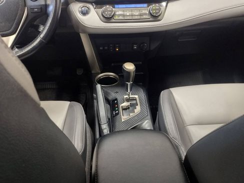 Used 2013 Toyota RAV4 Limited AWD/4WD image 36