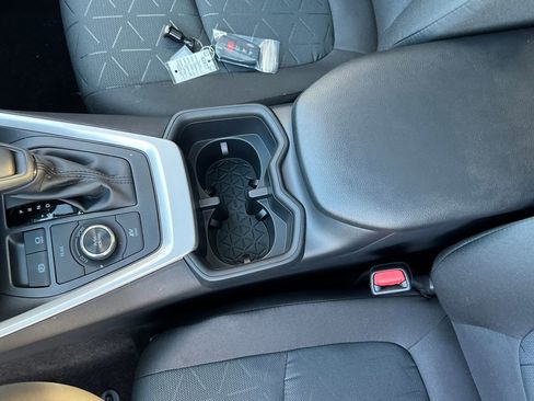 New 2025 Toyota RAV4 XLE image 27