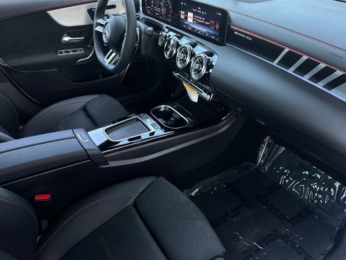 New 2025 Mercedes-Benz CLA 35 AMG 4MATIC image 9