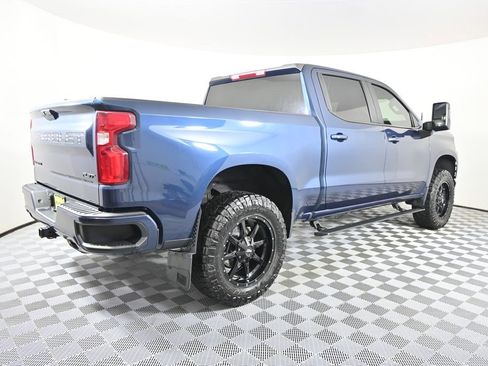 Used 2022 Chevrolet Silverado 1500 RST AWD/4WD image 7