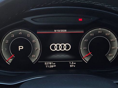Used 2022 Audi Q7 3.0T Premium Plus AWD/4WD image 34