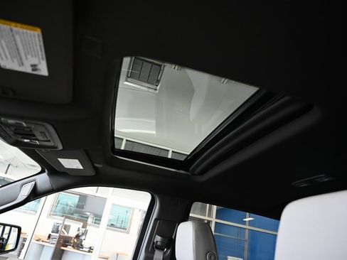 New 2026 GMC Sierra 1500 SLT w/ SLT Premium Package image 23