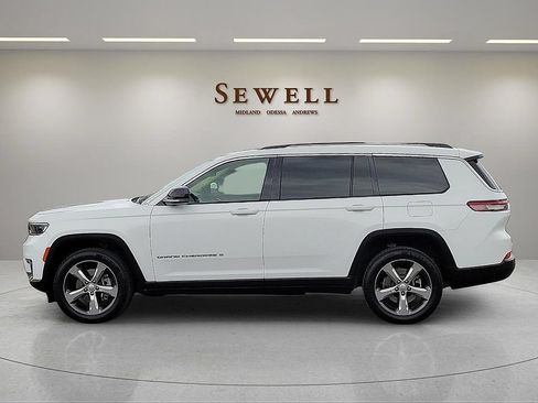 Used 2021 Jeep Grand Cherokee L Limited RWD image 2