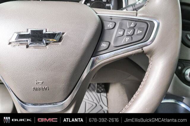 Certified 2018 Chevrolet Malibu Premier w/ Premier Sun and Wheel Package FWD image 11