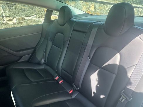 Used 2022 Tesla Model 3 Long Range image 52