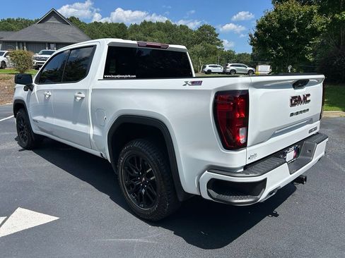 Used 2023 GMC Sierra 1500 Elevation w/ X31 Off-Road Package AWD/4WD image 18