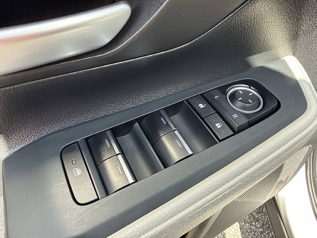 Used 2025 Toyota Grand Highlander FWD image 22