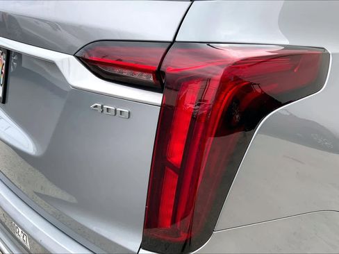 Used 2024 Cadillac XT6 Premium Luxury FWD image 33