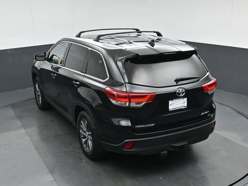 Used 2019 Toyota Highlander XLE image 76