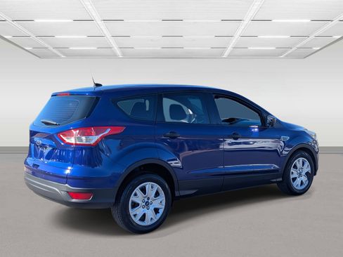 Used 2014 Ford Escape S image 7