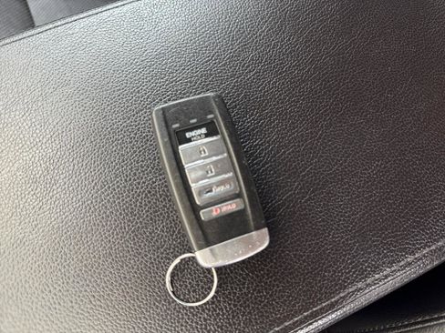 Used 2018 Acura RDX AWD w/ Advance Package image 18