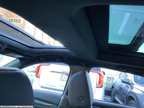 Used 2025 Cadillac CT5 V image 15