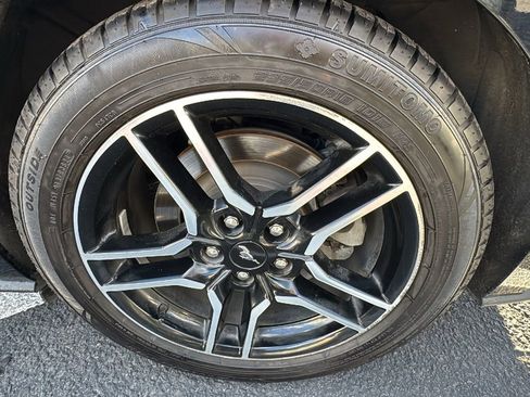 Used 2020 Ford Mustang GT Premium image 23