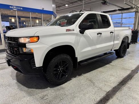 Used 2019 Chevrolet Silverado 1500 Custom Trail Boss image 4
