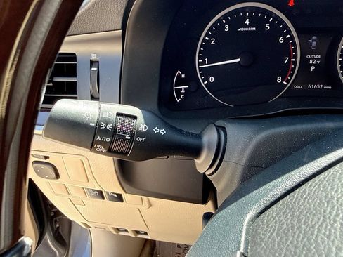 Used 2014 Lexus ES 350 w/ Premium Package FWD image 28