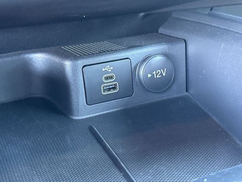 Used 2025 Ford Escape ST-Line image 23