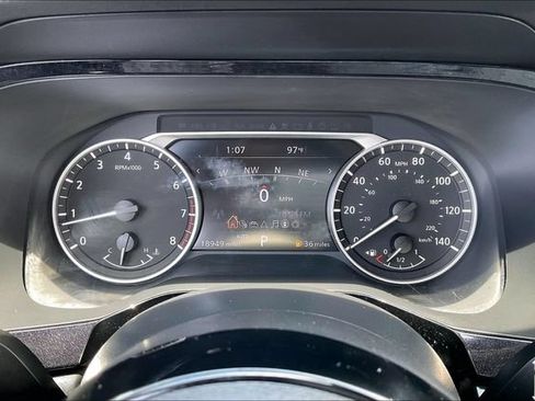Used 2023 Nissan Pathfinder SL w/ SL Premium Package AWD/4WD image 10