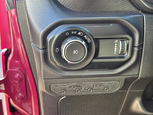 Used 2024 Jeep Wrangler Unlimited Rubicon 392 image 18