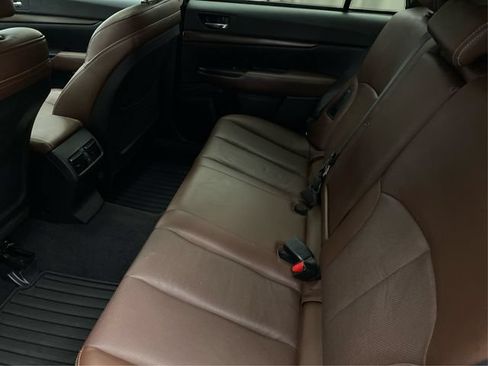 Used 2013 Subaru Outback 2.5i Limited AWD/4WD image 11