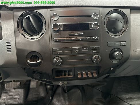 Used 2015 Ford F550 4x4 SuperCab Super Duty image 22