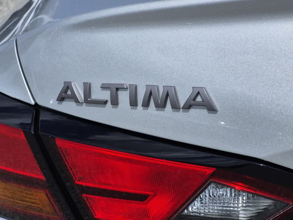 New 2026 Nissan Altima 2.5 SV FWD image 17
