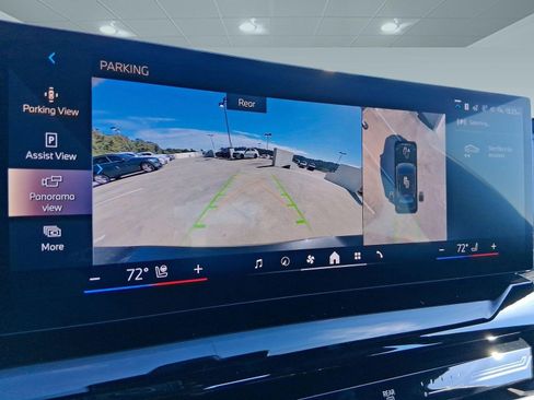 Used 2026 BMW 530i w/ Premium Package image 26