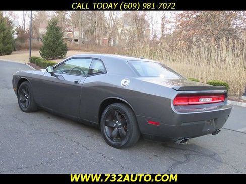 Used 2009 Dodge Challenger R/T image 10