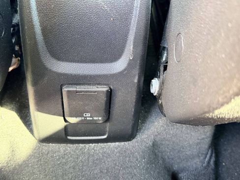 Used 2015 Buick Encore Convenience FWD image 7