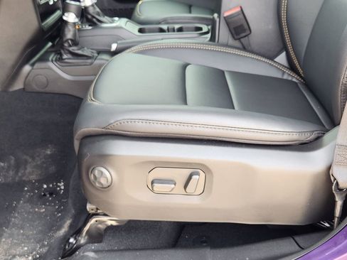 New 2026 Jeep Gladiator Sport image 17