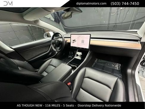 Used 2020 Tesla Model 3 Standard Range Plus RWD image 19